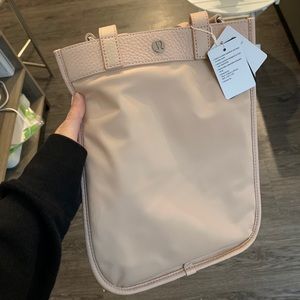 Lululemon gym bag